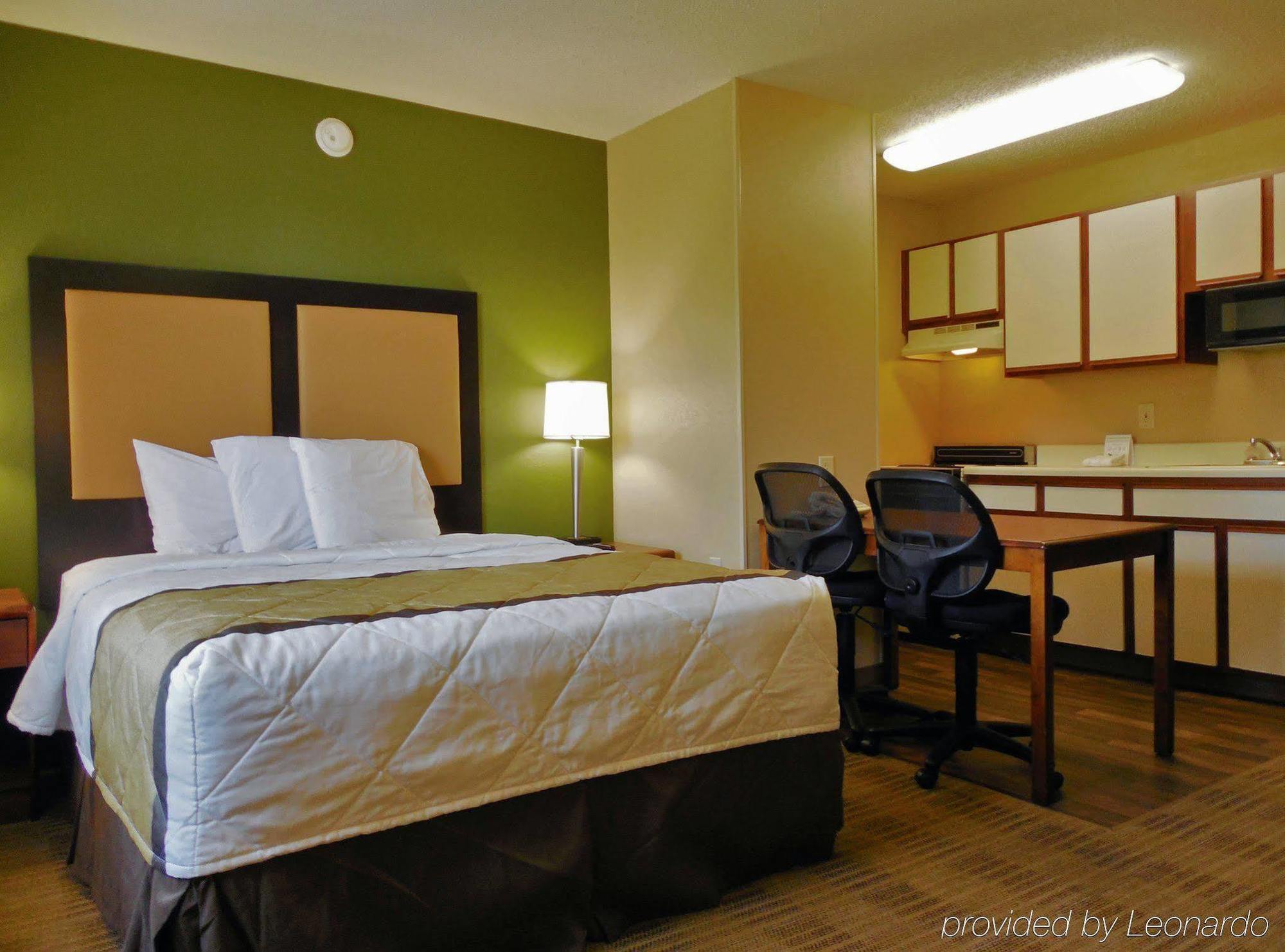 Extended Stay America Select Suites - Raleigh - Rtp - 4610 Miami Blvd Durham Eksteriør bilde